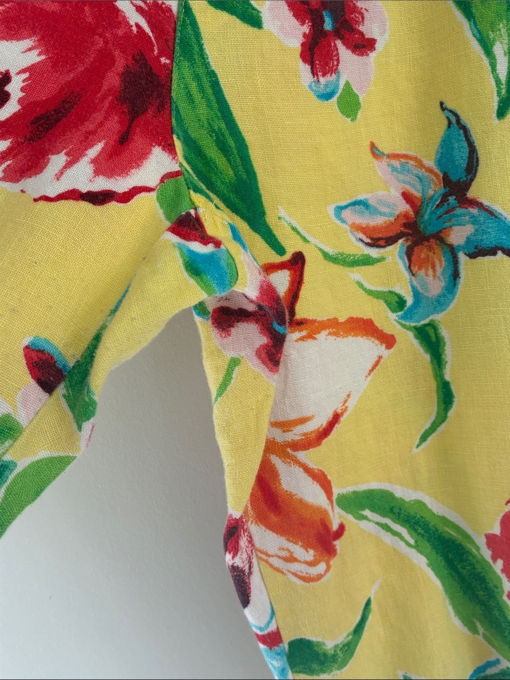 Ralph Lauren Yellow Floral Bermuda Shorts Red & Green Print - Picture 8 of 9